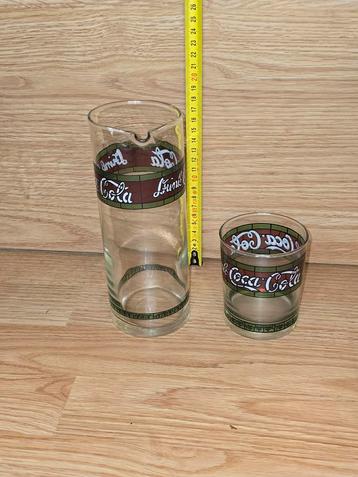 Vintage Coca-Cola Kan en Glas beschikbaar voor biedingen