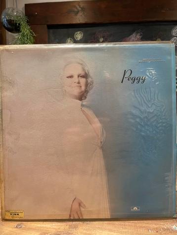 Peggy Lee - LP met Pete Moore Orchestra beschikbaar voor biedingen