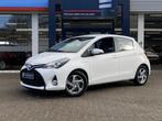 Toyota Yaris 1.5 Hybrid Comfort / Automaat / 72.000 KM / Sto, Auto's, Gebruikt, Euro 6, 4 cilinders, Wit