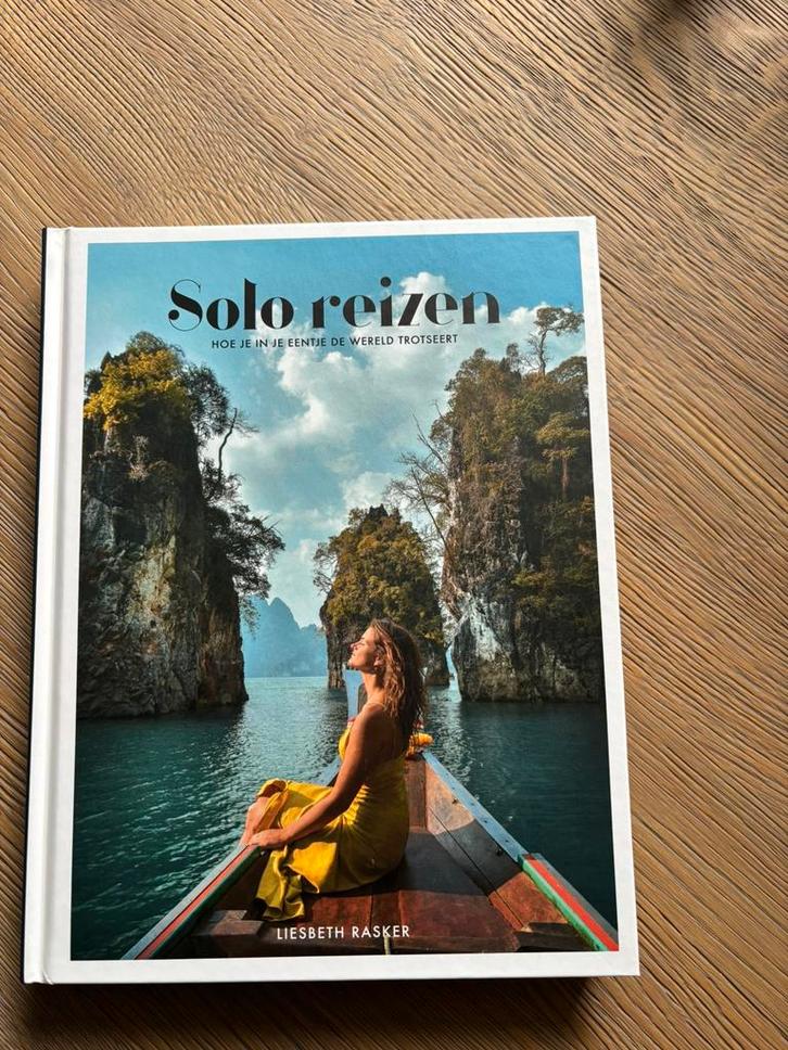 Liesbeth Rasker - Solo reizen, Boeken, Reisgidsen, Zo goed als nieuw, Reisgids of -boek, Europa, Capitool, Ophalen of Verzenden