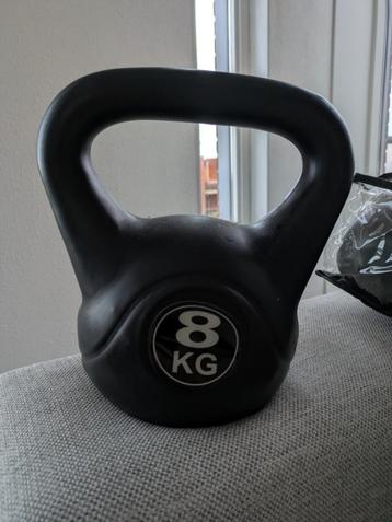Kettlebell 8kg beschikbaar voor biedingen