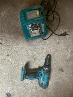 Makita boormachine met acculader, Doe-het-zelf en Verbouw, Gereedschap | Boormachines, Ophalen of Verzenden, Boormachine