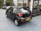 Hyundai I10 1.0i Comfort AIRCO NAVI, Auto's, Voorwielaandrijving, Euro 6, 4 stoelen, Zwart