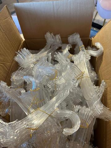 Transparante Kledinghangers - 250 Stuks beschikbaar voor biedingen
