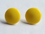 Vintage kleine gele ronde steker oorbellen, Sieraden, Tassen en Uiterlijk, Oorbellen, Overige materialen, Gebruikt, Geel, Ophalen of Verzenden