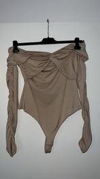 Body beige off shoulder, Kleding | Dames, Tops, Ophalen of Verzenden, Zo goed als nieuw, Beige, Zonder mouw