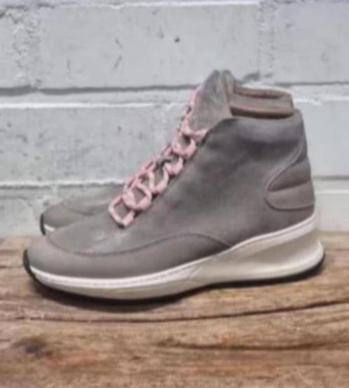 Filling Pieces - Prachtige leren sneakers maat 37/38 - Nieuw, Kleding | Dames, Schoenen, Nieuw, Sneakers of Gympen, Grijs, Ophalen of Verzenden