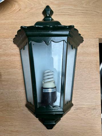 Leuk buitenlamp groen, metaal, glas. beschikbaar voor biedingen
