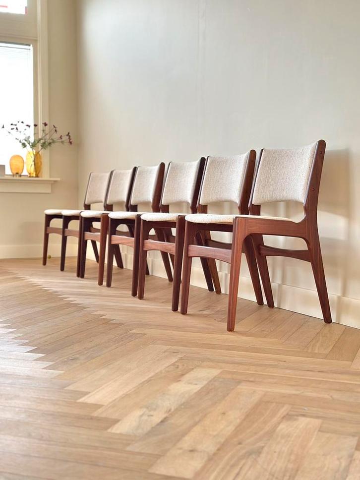 6 vintage stoelen Deens design Erik Buch jaren 50/60, Huis en Inrichting, Stoelen, Gebruikt, Vijf, Zes of meer stoelen, Hout, Stof
