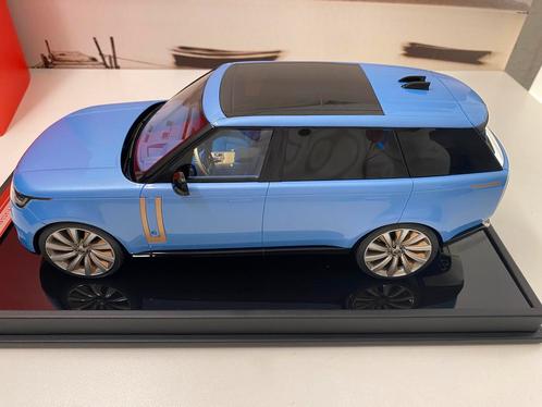 1:18 Motorhelix LCD Range Rover 2023 light blue, Hobby en Vrije tijd, Modelauto's | 1:18, Nieuw, Auto, Overige merken, Ophalen of Verzenden