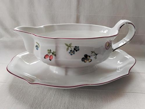 Sauskom Villeroy & Boch Petite Fleur, Huis en Inrichting, Keuken | Servies, Zo goed als nieuw, Kom(men), Overige stijlen, Porselein