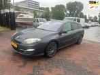 Renault Laguna Estate 2.0 dCi Initiale Airco! 2011, Voorwielaandrijving, 4 cilinders, 150 pk, Zwart