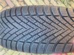 Pirelli Cinturato winterbanden met velgen, Auto-onderdelen, Banden en Velgen, 205 mm, Band(en), 16 inch, Gebruikt