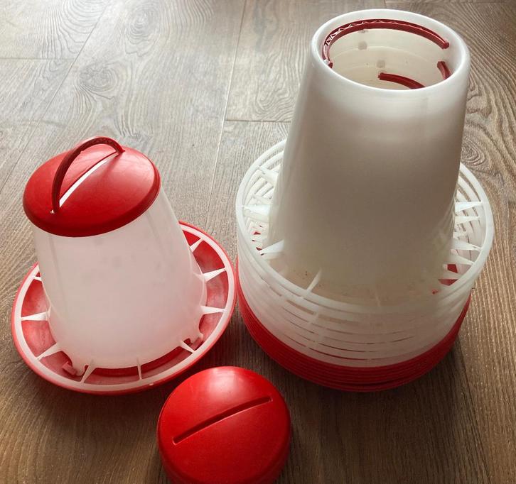 Voersilo met deksel voor 1 kilo voor kippen, Dieren en Toebehoren, Pluimvee | Toebehoren, Gebruikt, Drinken en Voederen, Ophalen of Verzenden