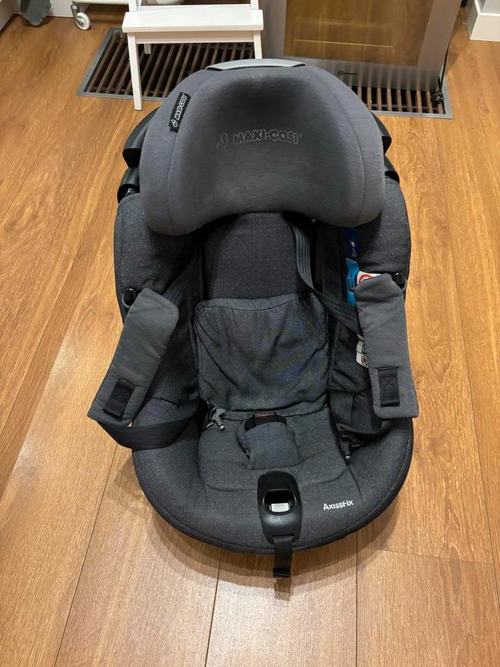 Maxi Cosi Axissfix i-Size Draaibaar Autostoel, Kinderen en Baby's, Autostoeltjes, Gebruikt, Maxi-Cosi, Isofix, Verstelbare rugleuning