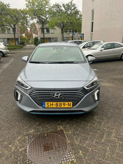 Hyundai IONIQ 1.6 GDI Blue HEV 141 pk DCT 2018 Grijs, Auto's, Hyundai, IONIQ, ABS, Achteruitrijcamera, Adaptieve lichten, Adaptive Cruise Control