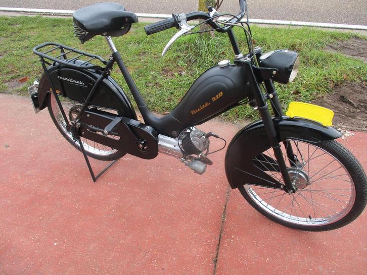 oldtimer bromfiets  berini m21, Fietsen en Brommers, Brommers | Oldtimers, Overige merken, Maximaal 45 km/u, Ophalen
