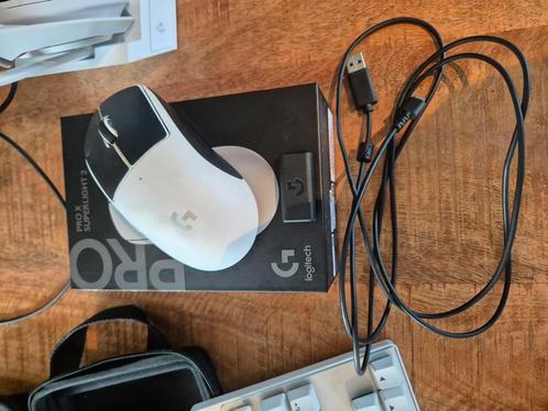 Logitech Pro Superlight 2 muis, Diversen, Bureau-accessoires, Zo goed als nieuw, Ophalen of Verzenden