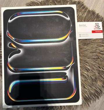 Apple iPad Pro 2024 13 WiFi + 5G 256GB Zwart Nieuw beschikbaar voor biedingen