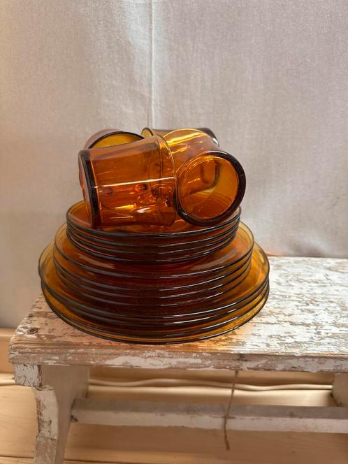Vereco Amberglas, vintage, Antiek en Kunst, Antiek | Servies compleet, Ophalen of Verzenden