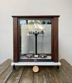 Apothekersweegschaal - laboratoriumweegschaal, Antiek en Kunst, Antiek | Gereedschap en Instrumenten, Ophalen