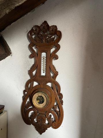 Antieke barometer  beschikbaar voor biedingen