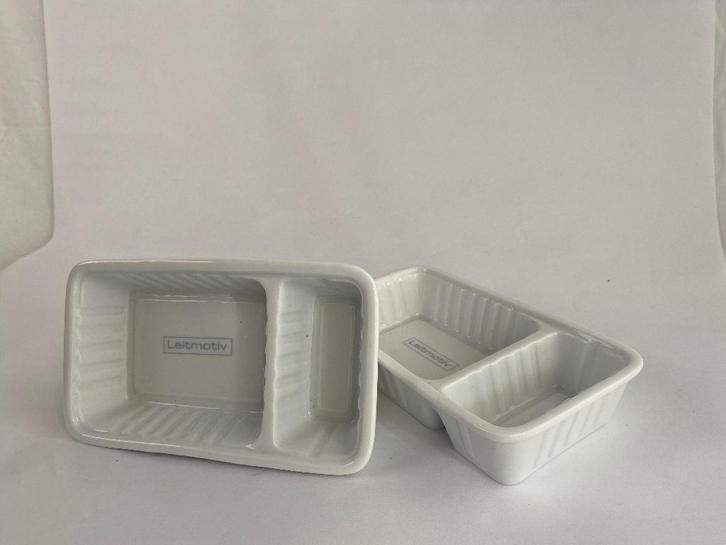 Set van 2 Leitmotiv 'Frietbakje' Serveerschaaltjes, Keramiek, Huis en Inrichting, Keuken | Servies, Zo goed als nieuw, Schaal of Schalen