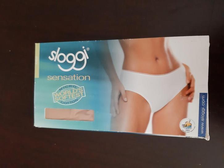 Sloggi sensation midi maat 46 cognac en wit, Kleding | Dames, Ondergoed en Lingerie, Slip, Bruin, Ophalen of Verzenden