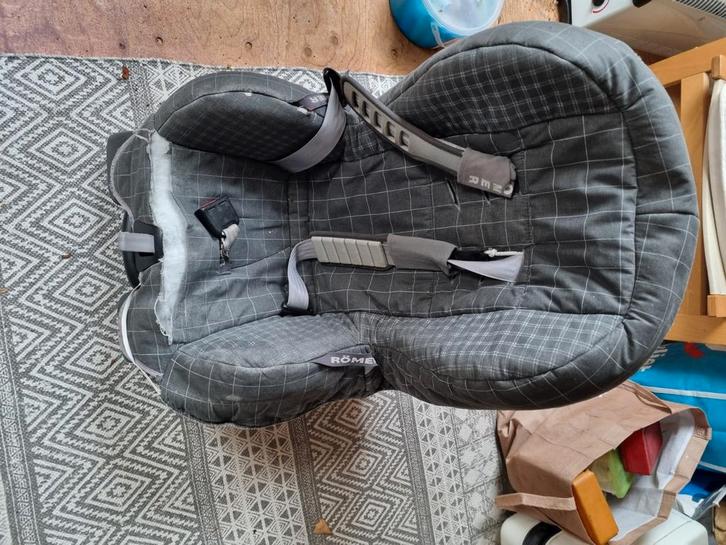 Gratis autostoeltje voor bevestiging onder een gordel, Kinderen en Baby's, Autostoeltjes, Gebruikt, Overige merken, 9 t/m 18 kg