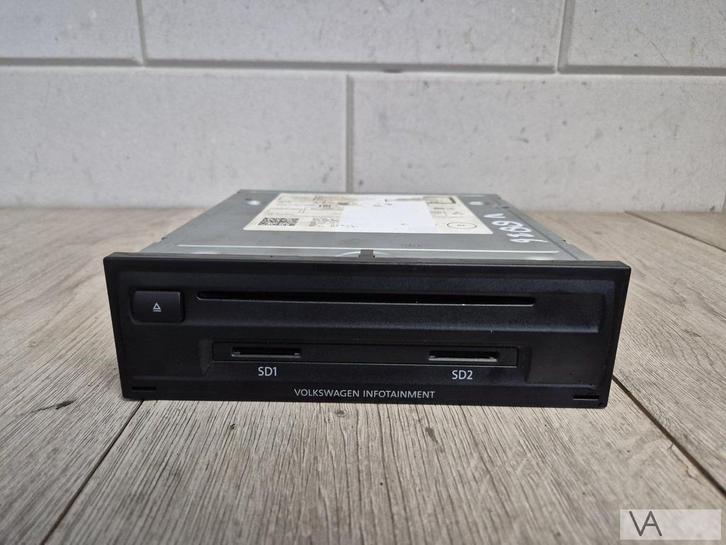 VW Golf 7 2012 - 2017 navigatie radio module 3q0035864 €200, Auto-onderdelen, Dashboard en Schakelaars, Volkswagen, Gebruikt, Ophalen of Verzenden