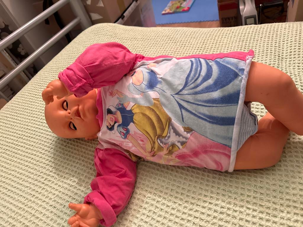 Vintage  babypop levensgroot, Kinderen en Baby's, Speelgoed | Poppen, Ophalen, Gebruikt, Babypop