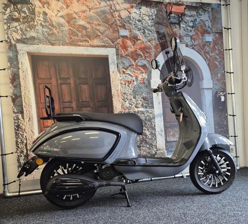 GTS Palermo - 2025 - 195KM - Bromscooter, Fietsen en Brommers, Scooters | Overige merken, Zo goed als nieuw, Maximaal 45 km/u