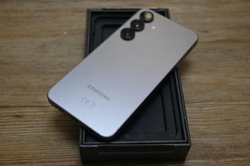 Samsung S25 128GB In Nieuw staat !! beschikbaar voor biedingen