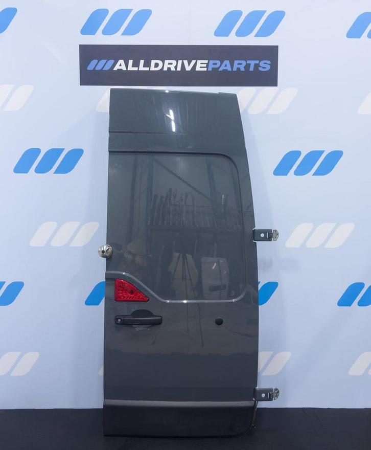 Renault Master Achterdeur rechts dicht H2 grijs 901002796R, Auto-onderdelen, Carrosserie en Plaatwerk, Deur, Achter, Rechts, Gebruikt