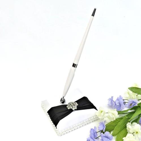 Gasten pen met houder, en versierd met strass stenen., Hobby en Vrije tijd, Feestartikelen, Nieuw, Versiering, Geboorte of Huwelijk