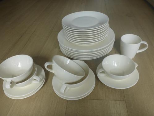 Serviesdelen New York., Huis en Inrichting, Keuken | Servies, Zo goed als nieuw, Overige typen, Overige stijlen, Keramiek, Ophalen of Verzenden