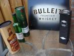 metalen whisky bord met drie dozen van  wisky, Ophalen of Verzenden, Gebruikt, Reclamebord
