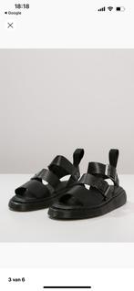 Dr martens sandalen (gryphon), maat 38, Kleding | Dames, Ophalen of Verzenden, Zo goed als nieuw, Zwart, Sandalen of Muiltjes