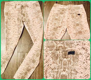 Circle of Trust Nieuw Model Strech Broek beschikbaar voor biedingen