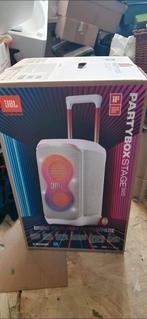 JBL Partybox Stage 320, Audio, Tv en Foto, Karaoke-apparatuur, Ophalen, Nieuw, Luidspreker(s)