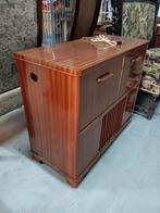 radio met platenspeler vintage, Ophalen