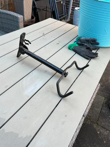 Fiets Muurbeugel beschikbaar voor biedingen