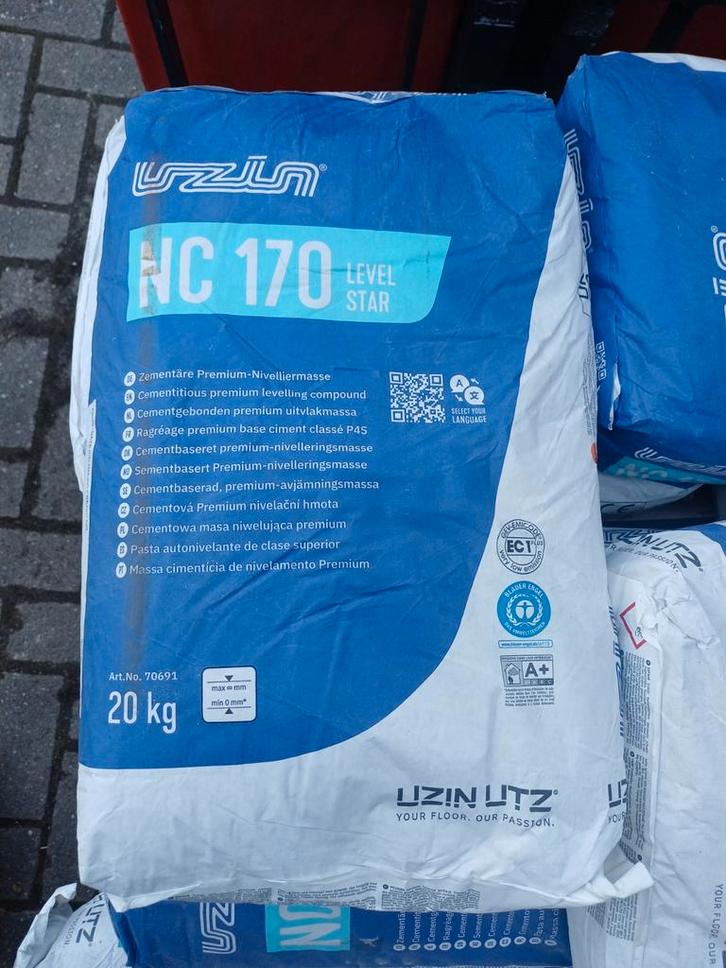 Uzin vloer pakket voor 53m2, Doe-het-zelf en Verbouw, Overige Doe-het-zelf en Verbouw, Nieuw, Ophalen