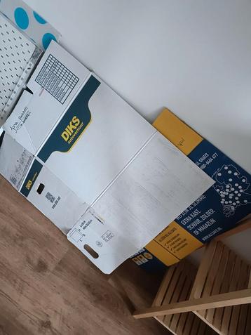 2 verhuisdozen beschikbaar voor biedingen