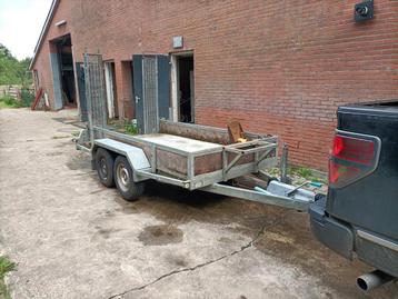 Machinetransporter  beschikbaar voor biedingen