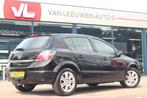 Opel Astra 1.6 Cosmo | Automaat | Cruise | Trekhaak, Auto's, Opel, Gebruikt, Zwart, 4 cilinders, 635 kg