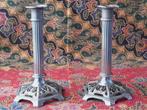 Mooi stel oude silverplate kandelaars uit Engeland 23,4 cm.