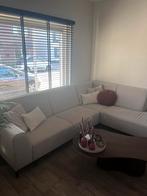 Beige hoekbank, Huis en Inrichting, Banken | Bankstellen, Ophalen of Verzenden, Gebruikt, Vierpersoons of meer