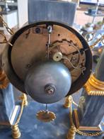 Klokje, Antiek en Kunst, Antiek | Klokken, Ophalen of Verzenden