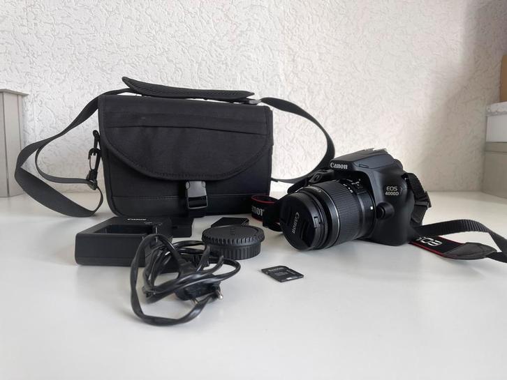 Canon EOS 4000D + EF-S 18-55mm III + extra’s, Audio, Tv en Foto, Fotocamera's Digitaal, Gebruikt, Spiegelreflex, Canon, Ophalen